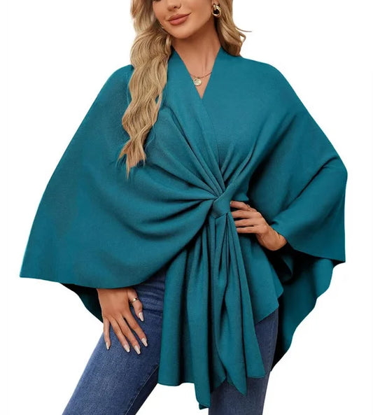 Mila - ChicPoncho Sweater