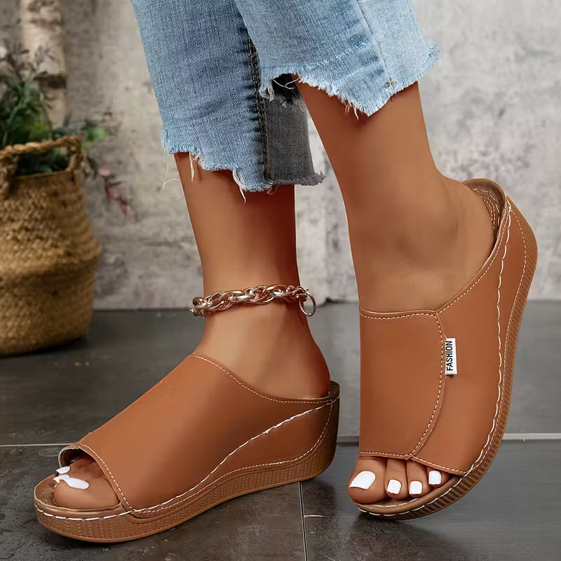 Sam Platform Sandals™ — Lightweight Platforms with Effortless Style